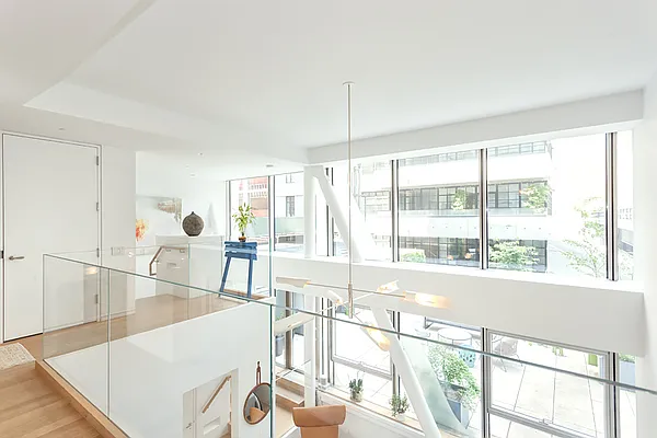 Rented by Christie's International Real Estate Group, LLC | media 6