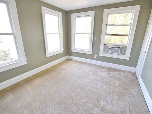 5th image of 111 James Ave