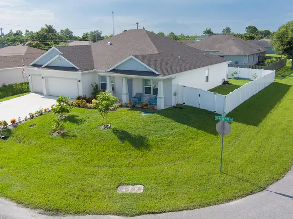 958 SW Mcdevitt Avenue, Port St Lucie, FL 34953
