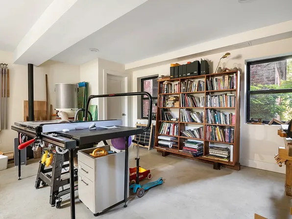 104 King Street image 13 of 28