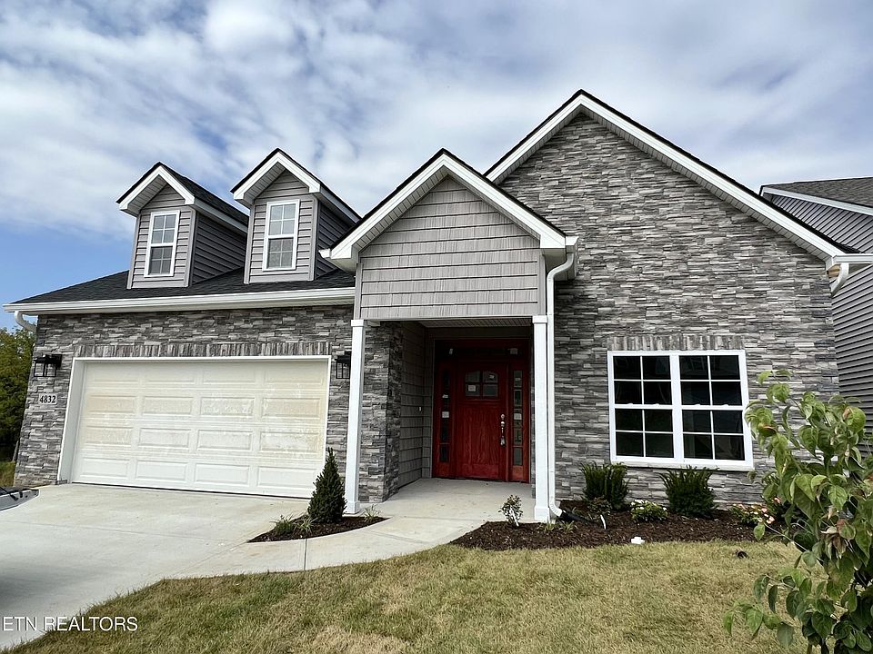 1st image of 4832 Willow Bluff Cir Lot 121