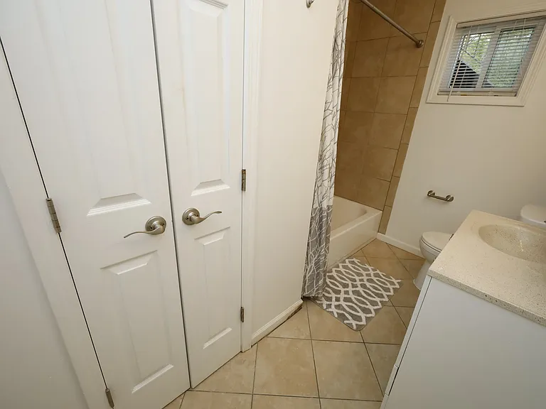 101 Sue Ann Ct #A — Photo 19