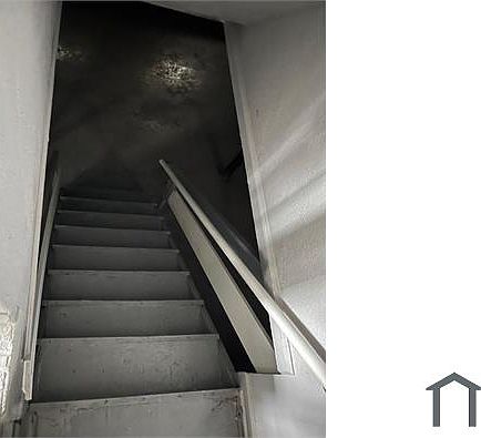 4th image of 13225 Monica St