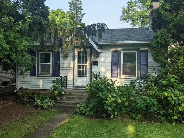 854 Terry Pl, Madison, WI 53711