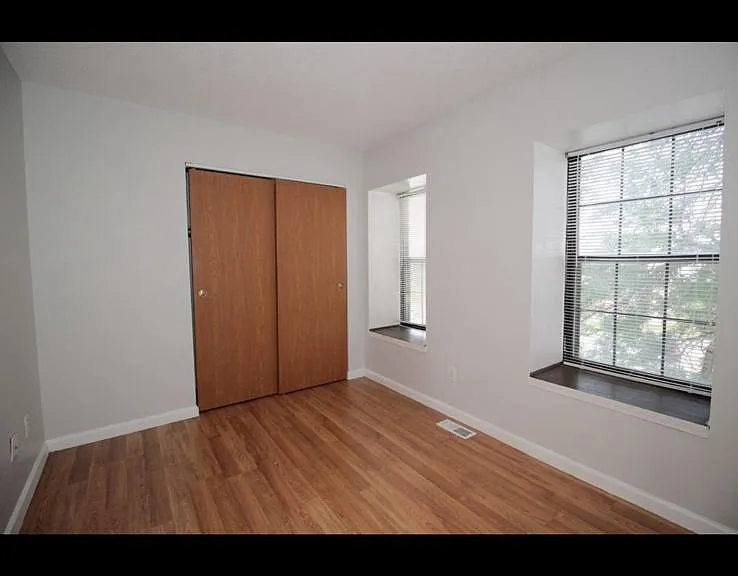 700 N Adelaide St #112 — Photo 5