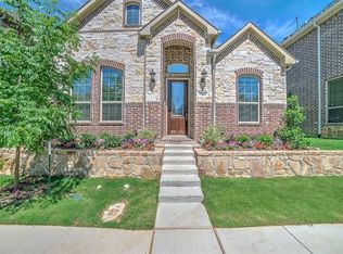 7123 Isle Royal Ln, Irving, TX 75063