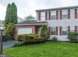 2011 Wyatt Cir, Dover, PA 17315