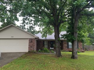 112 Country Club Rd, Conway, AR 72034