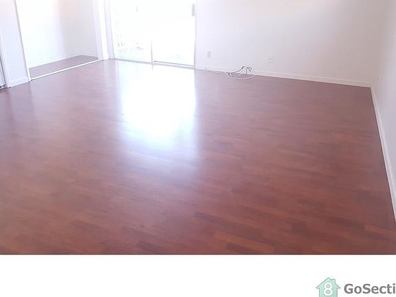 5th image of 7906 Macarthur Blvd