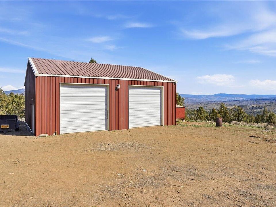 28th image of this home