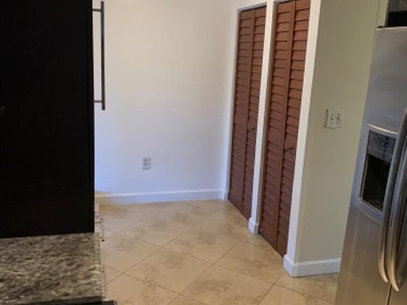 4th image of 550 SW 115th Ave APT C10