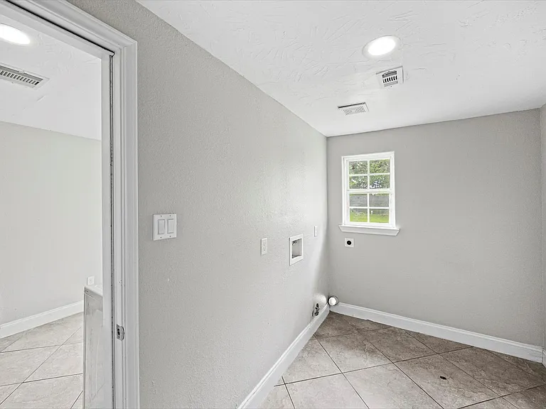 1209 Dogwood Dr — Photo 25