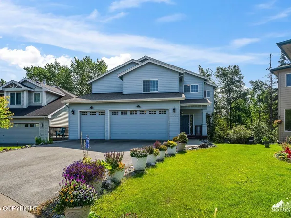 2940 Captain Cook Estates Cir, Anchorage, AK 99517