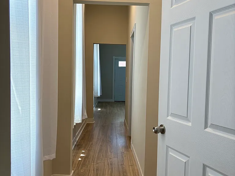 923 Ann St — Photo 9