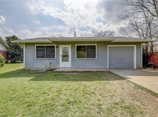 908 W 15th St, Georgetown, TX 78626