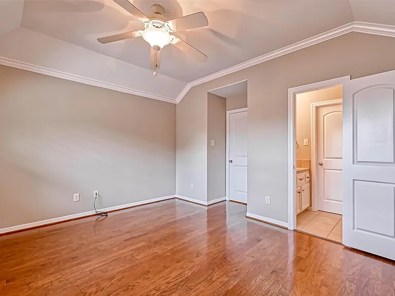 13815 Nathan Ridge Ln — Photo 26