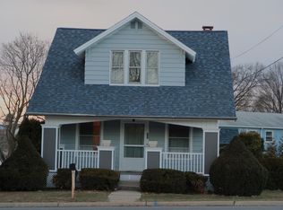 327 W Governor Rd, Hershey, PA 17033