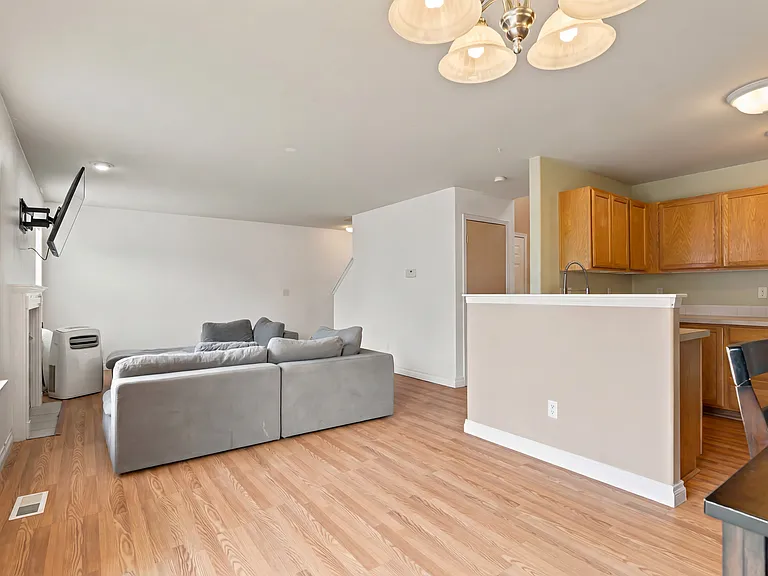 3815 184th St E — Photo 8
