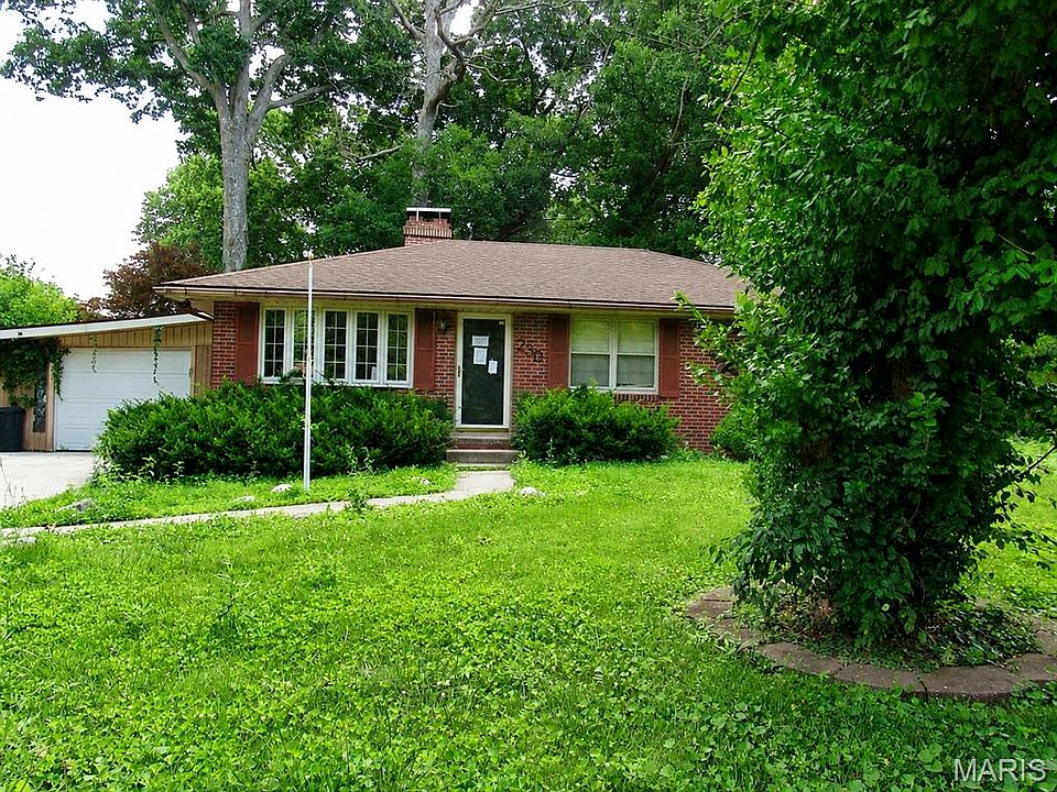 1st image of 230 Timber Ln