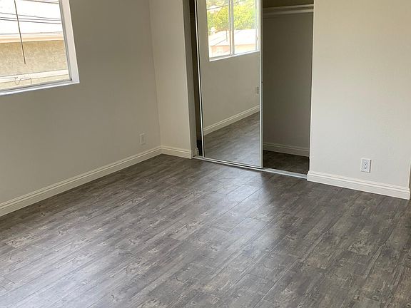 2nd image of 2446 N Brighton St APT H