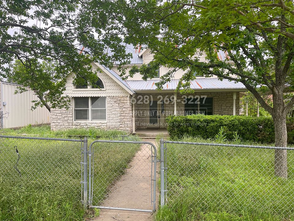 1st image of 11 Westview Dr