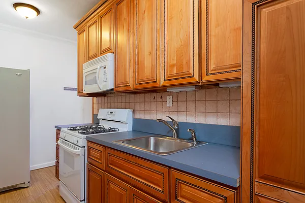 Rented by Abacus Properties | media 15