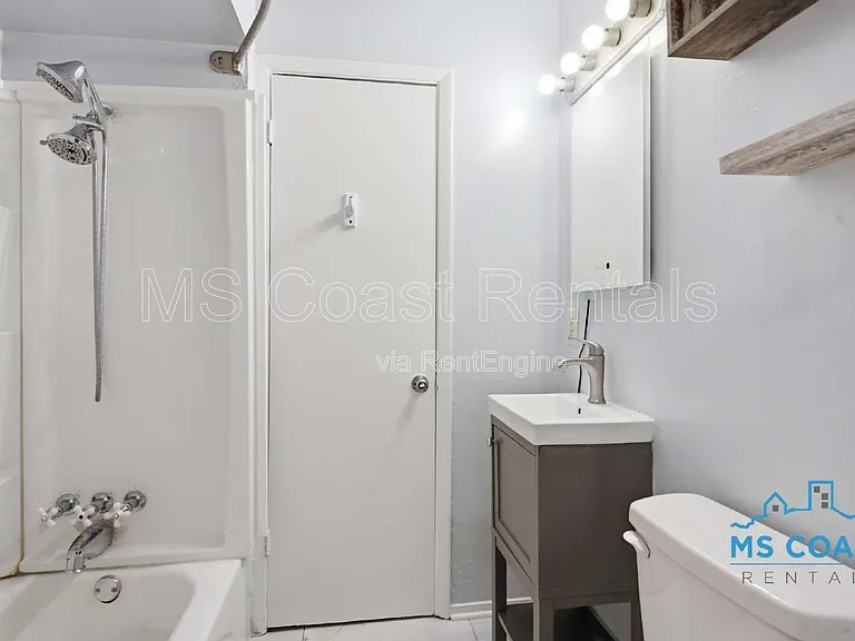 1601 Lewis Ave — Photo 15