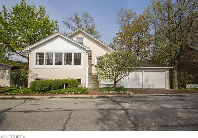 1st image of 19340 Frazier Dr