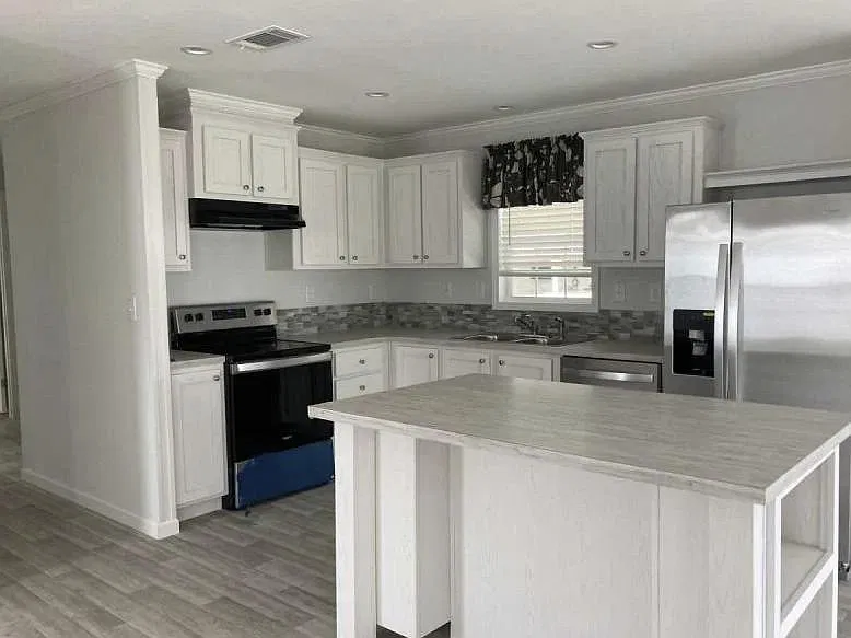 3 bed, 1450 sqft, $1,750 — Photo 4