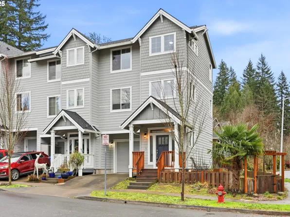 18350 Tickle Creek Ave, Sandy, OR 97055