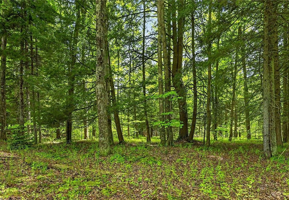 1st image of L16 Crystal Brook Path