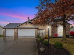 10724 Middleford Pl, Fort Wayne, IN 46818