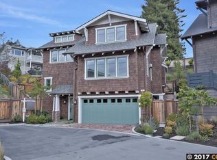 21 Emery Ln, Oakland, CA 94618
