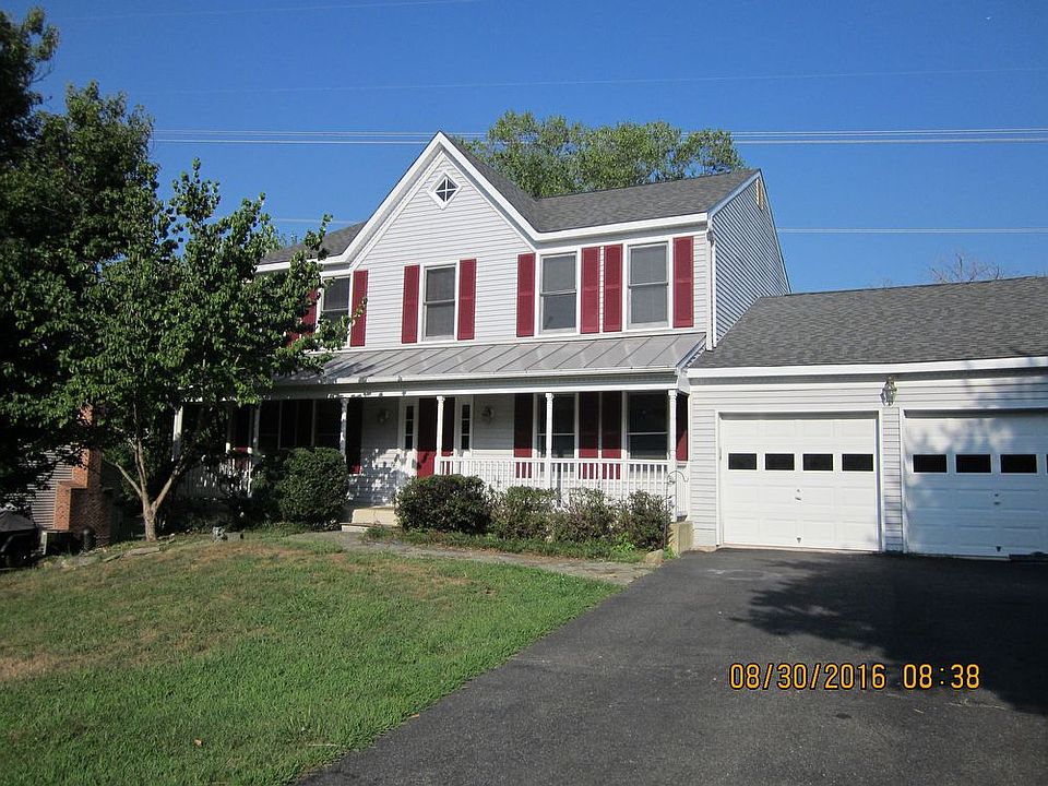 1st image of 22 Snow Meadow Ln