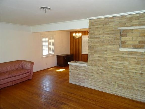 4th image of 1029 Western Blvd