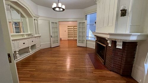 2nd image of 1276 California St