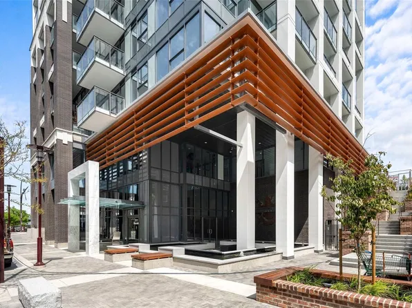 777 Herald St #804, Victoria, BC V8T 0C7