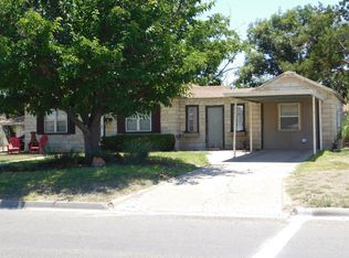 421 W Avenue D, Muleshoe, TX 79347