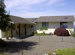 345 Burke Dr, Camano Island, WA 98282