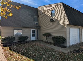 857 Kerns Dr NE APT B, Bolivar, OH 44612
