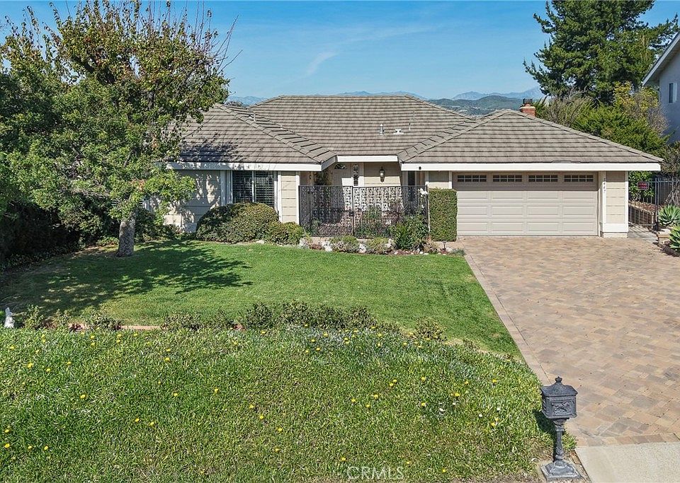 1st image of 5447 E Willowick Cir
