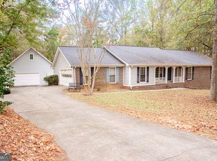 130 Greenridge Ct, Fayetteville, GA 30215