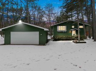 W1227 Highlands Ln, Keshena, WI 54135
