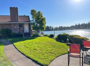 55 Northshore Rd ##1, Lake Oswego, OR 97034