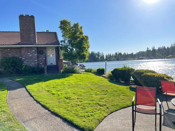 55 Northshore Rd ##1, Lake Oswego, OR 97034