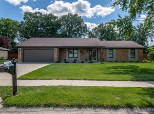 5276 Applecreek Rd, Dayton, OH 45429