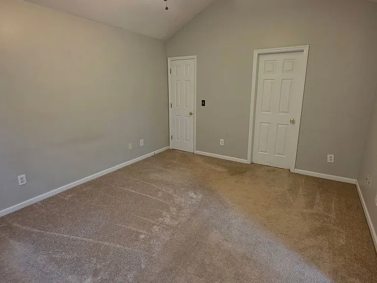 5028 Bartholomews Ln — Photo 11