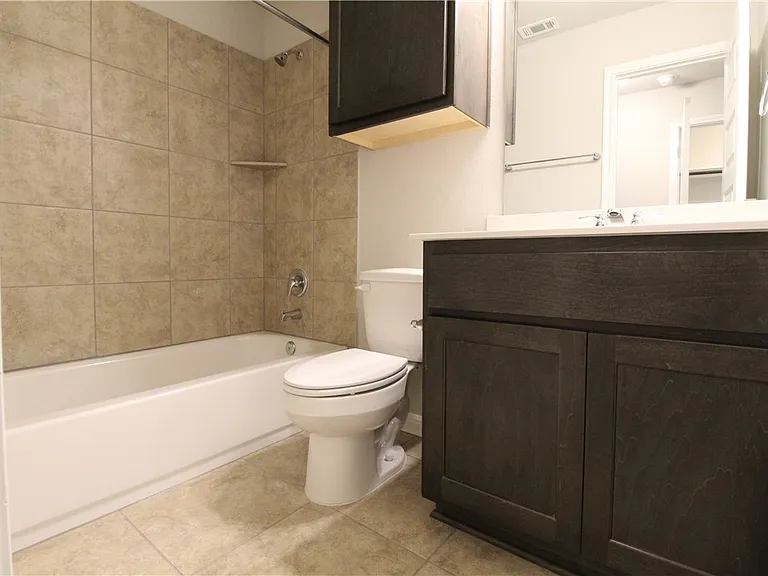 2028 Arendale Dr — Photo 20