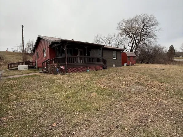 265 Coulters Chapel Rd, Lindside, WV 24951