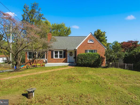 23737 Woodfield Rd, Gaithersburg, MD 20882